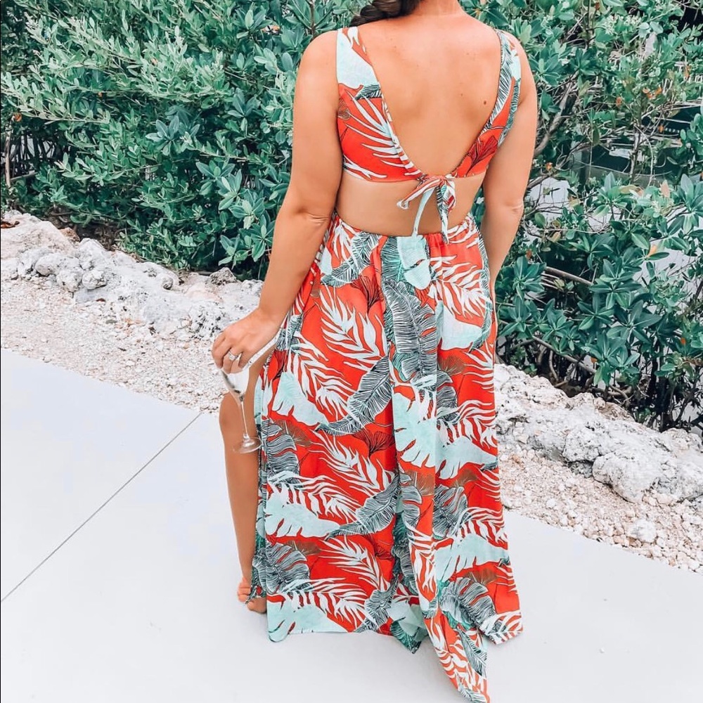 Cut Out Maxi Dress